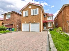 103 Whitchurch Mews, Mississauga, ON L5A 4B2