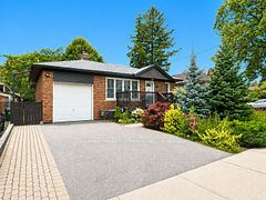 102 Paulart Drive BSMT, Toronto, ON M9B 3V9