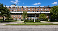 10 Eddystone Avenue 167, Toronto, ON M3N 2T2