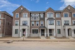 1359 William Halton Parkway, Oakville, ON L6H 7B3