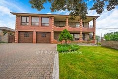 52 Storer Drive, Toronto, ON M9M 1X5