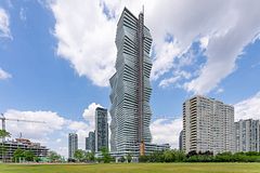 3900 Confederation Parkway 4911, Mississauga, ON L5B 0M3