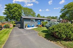 275 Kent Crescent, Burlington, ON L7L 4T2