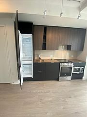 3900 Confederation Parkway 1709, Mississauga, ON L5B 0M3