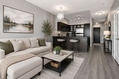 15 Windermere Avenue 2007, Toronto, ON M6S 5A2
