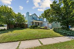 29 Blueridge Square, Brampton, ON L6Z 1A2