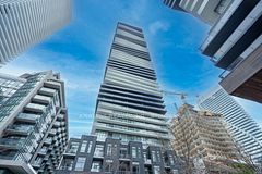 56 Annie Craig Drive 3707, Toronto, ON M8V 0C8
