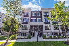 652 Cricklewood Drive 207, Mississauga, ON L5G 0A5