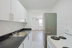 2204 Dufferin Street 202, Toronto, ON M6E 3R8