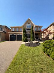 250 Admiral Drive, Oakville, ON L6L 0B9