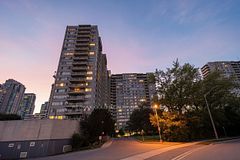 3590 Kaneff Crescent 1913, Mississauga, ON L5A 3X3