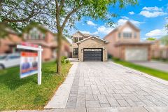 53 Cedarwood Crescent, Brampton, ON L6X 4J9