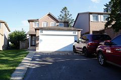 16 Norwood Place, Brampton, ON L6S 4W9