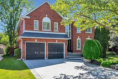 298 Northwood Drive, Oakville, ON L6M 1M7