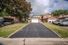 6 Crenshaw Crescent, Brampton, ON L6Z 1W9