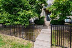 469 Bristol Road W 4, Mississauga, ON L5R 4G2