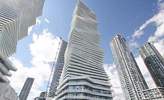 3900 Confederation Parkway 2908, Mississauga, ON L5B 0M3