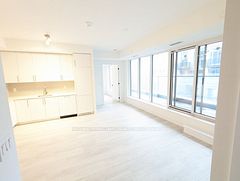 2450 Old Bronte Road 737, Oakville, ON L6M 5P6