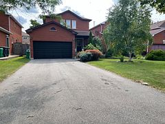 3223 Shadetree Drive, Mississauga, ON L5N 6P1