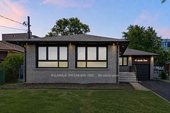 19 Jacinta Drive, Toronto, ON M6L 1H6