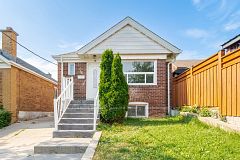 16 Holwood Avenue, Toronto, ON M6M 1P5