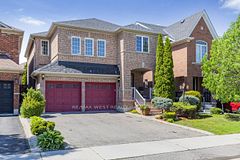 56 Lockheed Crescent, Brampton, ON L7A 3G4