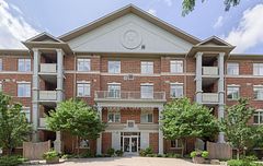 391 Plains Road E 404, Burlington, ON L7T 4M2