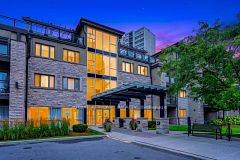 570 Lolita Gardens 430, Mississauga, ON L5A 0A1