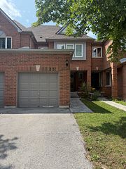 5230 Glen Erin Drive, Mississauga, ON L5M 5E7