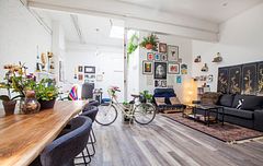 137 Roncesvalles Avenue 202, Toronto, ON M6R 2L2