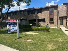 2605 Woodchester Drive 5, Mississauga, ON L5K 2E3