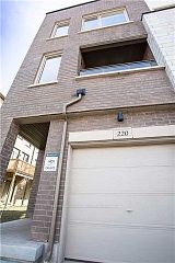 220 Huguenot Road, Oakville, ON L6H 0L6