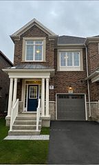 57 Bermondsey Way, Brampton, ON L6Y 6J8