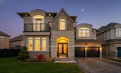 37 Scotchmere Crescent, Brampton, ON L6P 3A6