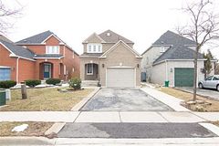 10 Treepark Street MAIN & 2ND, Brampton, ON L6R 1T3
