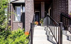 2-1778A Lawrence Avenue W, Toronto, ON M6L 0A3