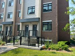 1095 Douglas Mccurdy Comm 157, Mississauga, ON L5G 1H9