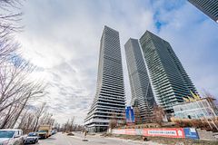 20 Shore Breeze Drive LPH05B, Toronto, ON M8V 1A1