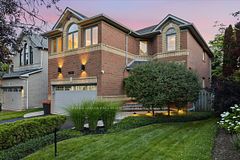 2268 Vista Oak Road, Oakville, ON L6M 3L8