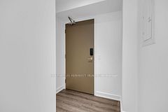 448 Burnhamthorpe Road W 6112, Mississauga, ON L5B 0R4