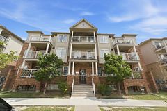 141 Isaac Devins Boulevard 3, Toronto, ON M9M 0C4