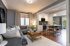 2 Rexford Road, Toronto, ON M6S 2M3