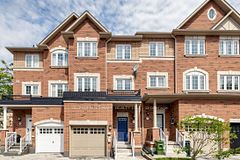 14 Elphick Lane, Toronto, ON M9N 4A2