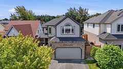 42 Glengarry Road, Orangeville, ON L9W 5A4