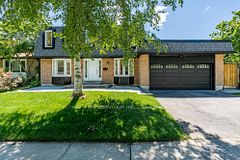 2366 Devon Road, Oakville, ON L6J 5T6