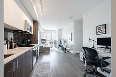 1787 St. Clair Avenue W 531, Toronto, ON M6N 0B7