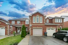 90 White Tail Crescent, Brampton, ON L6Y 5B9
