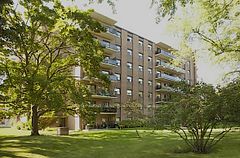 135 Allan Street 306, Oakville, ON L6J 3N4