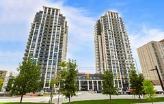 204 Burnhamthorpe Road E 1307, Mississauga, ON L5A 0B3