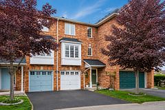 80 Acorn Place 2, Mississauga, ON L4Z 4C9
